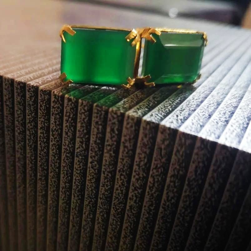 Royal Emerald Earrings